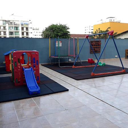 500M Da Praia, Predio Cm Piscina, 1Garagem, Wi-Fi 300 Mbps, Centro De Guaruja, Proximo A Praia E Comercio, Horarios Check-In E Check-Out Flexiveis, Churrasqueira, Exteriör bild