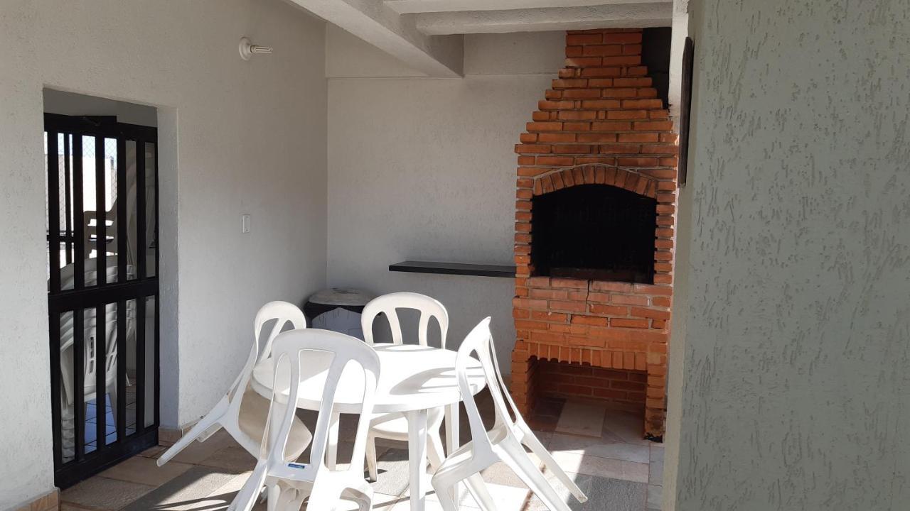 500M Da Praia, Predio Cm Piscina, 1Garagem, Wi-Fi 300 Mbps, Centro De Guaruja, Proximo A Praia E Comercio, Horarios Check-In E Check-Out Flexiveis, Churrasqueira, Exteriör bild