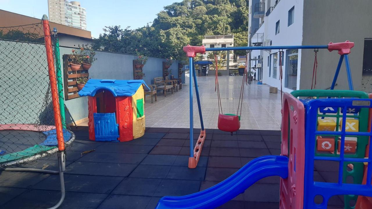 500M Da Praia, Predio Cm Piscina, 1Garagem, Wi-Fi 300 Mbps, Centro De Guaruja, Proximo A Praia E Comercio, Horarios Check-In E Check-Out Flexiveis, Churrasqueira, Exteriör bild