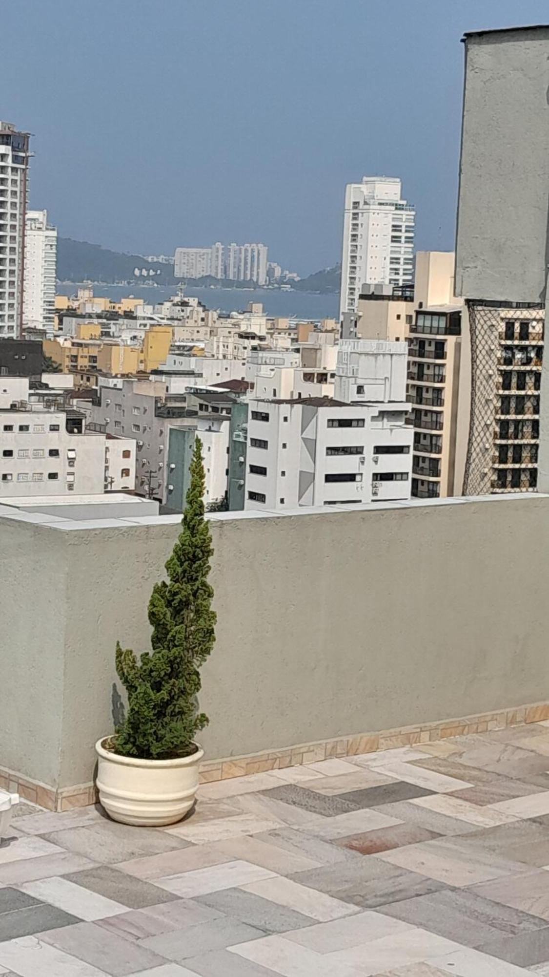 500M Da Praia, Predio Cm Piscina, 1Garagem, Wi-Fi 300 Mbps, Centro De Guaruja, Proximo A Praia E Comercio, Horarios Check-In E Check-Out Flexiveis, Churrasqueira, Exteriör bild